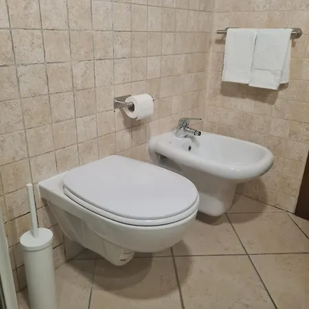 Fiore Del Garda Διαμέρισμα *